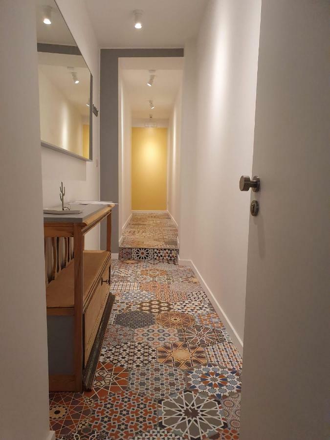 Bel Appartement Au Coeur De Льєж Екстер'єр фото